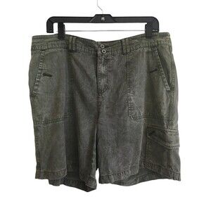 Sundance Shorts Women's Size 12 100% Tencel Olive Green Pockets